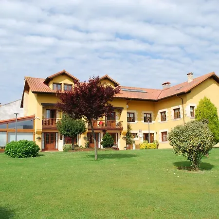 Posada Cabarceno * 卡巴塞诺